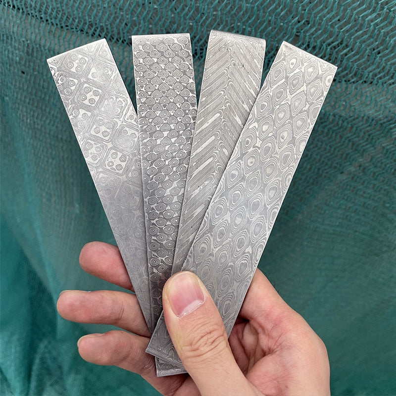 1piece New Pattern Damascus Steel for DIY Knife Making Material VG10 Sandwich Steel Knife Blade Blank Has Been Heat Treatment