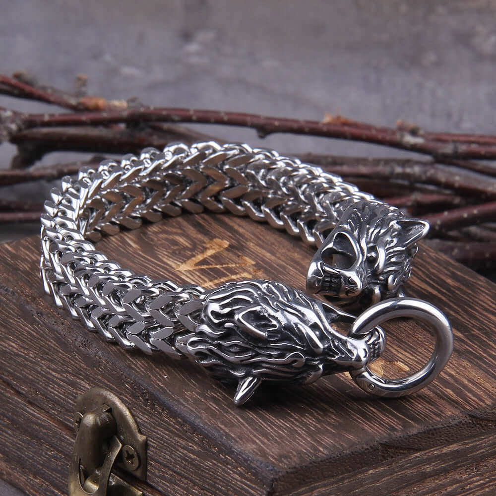 Never Fade Rock Viking Wolf Charm Bracelet, Men's Stainless Steel Mesh Chain, Gold Wolf Bracelet