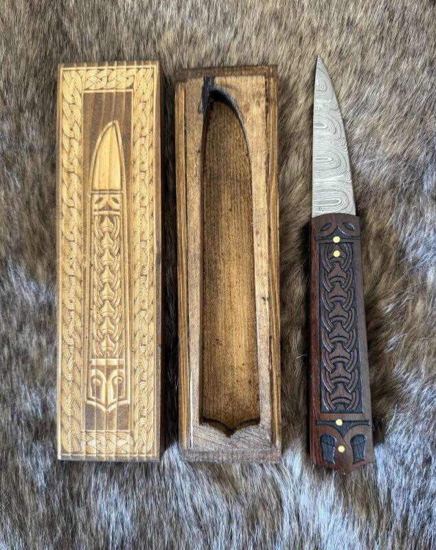 Viking Folding Knife a Replica from Man At Arms