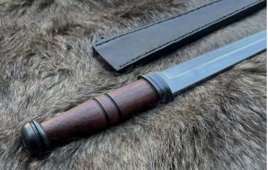 Irish Scian (Dirk) Skaen