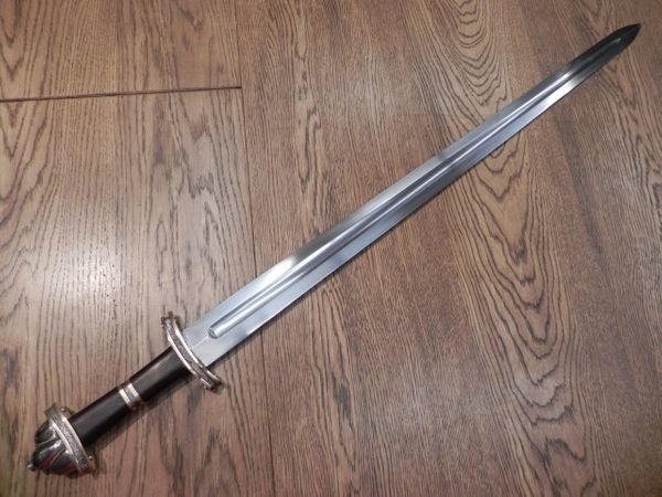 Cold Steel 88HVB Damascus Viking Sword 30" Damascus Blade