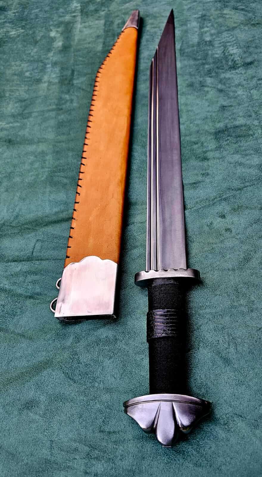 A Saxon Longsword? - Arms & Armor A Saxon Longsword? - Arms & Armor